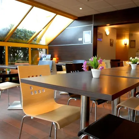 Balladins Hotel Savigny-le-Temple