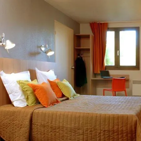 Balladins Hotel Savigny-le-Temple
